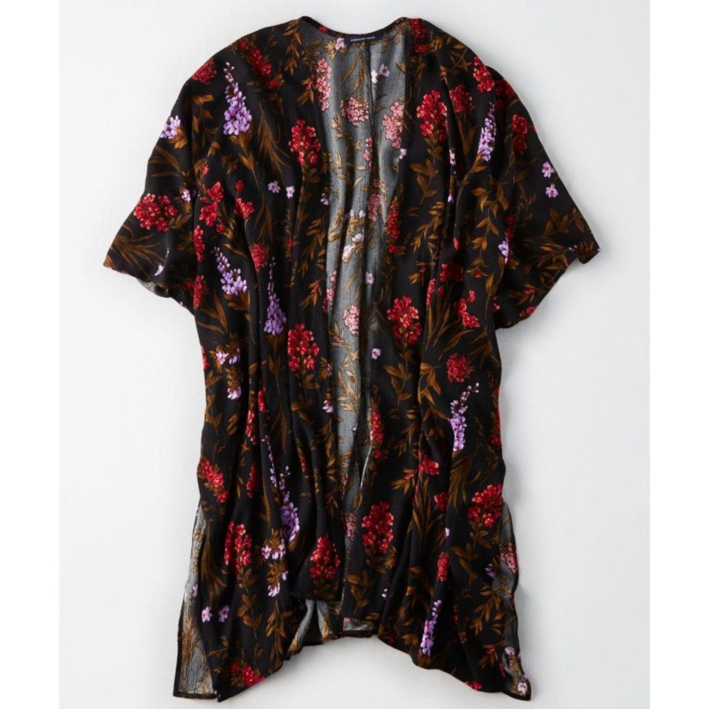 American Eagle Flowy Floral Crinkle Black Kimono